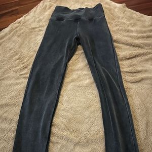 American eagle XS  leggings velour with stylized slit at bottom